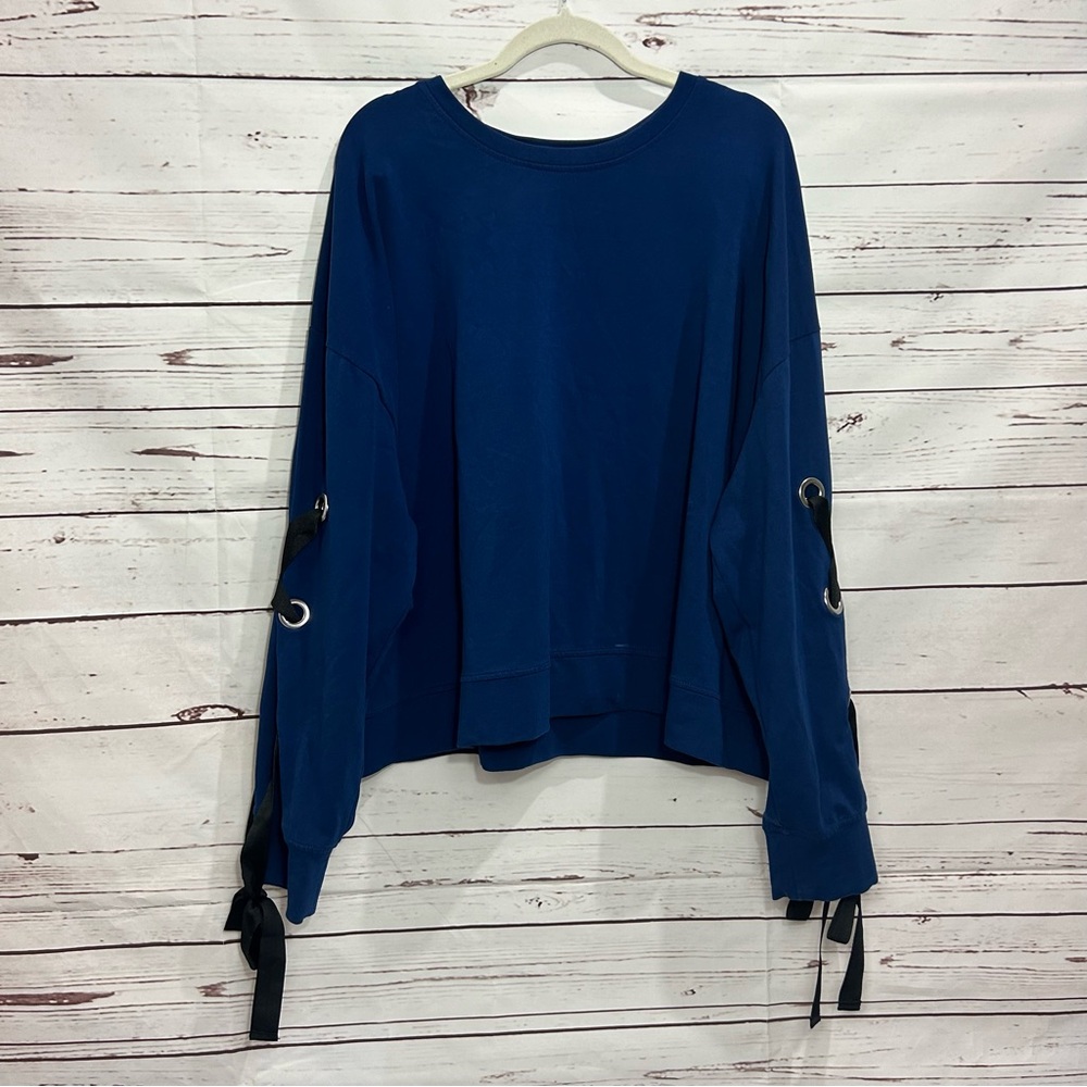 Vince Camuto Women's Blue and Black Blouse size L